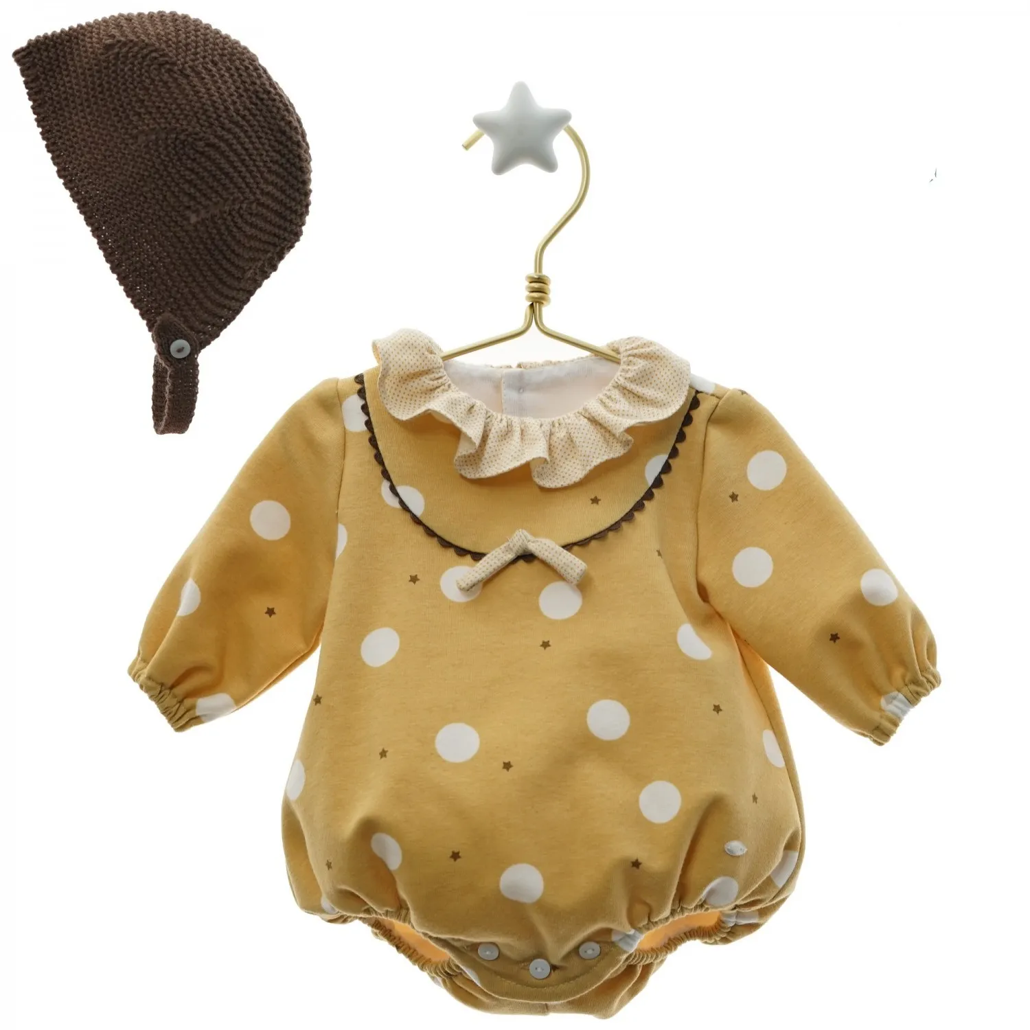 Conjunto Pelele y capota colección Katia